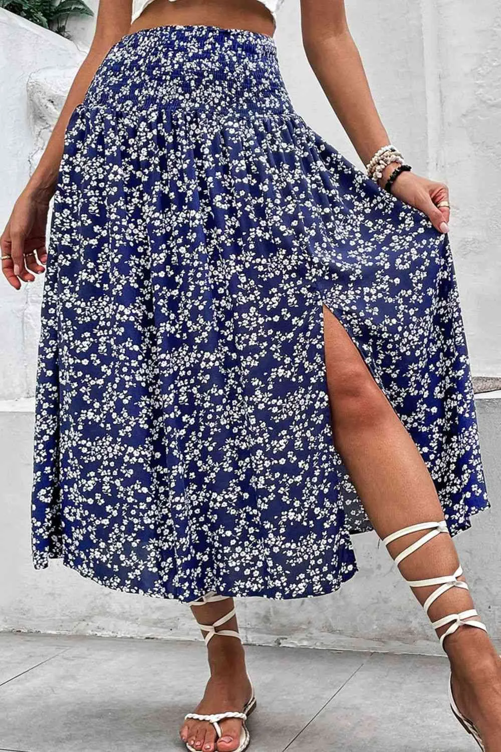 🌸 Ditsy Floral Slit High Waist Skirt 🌸