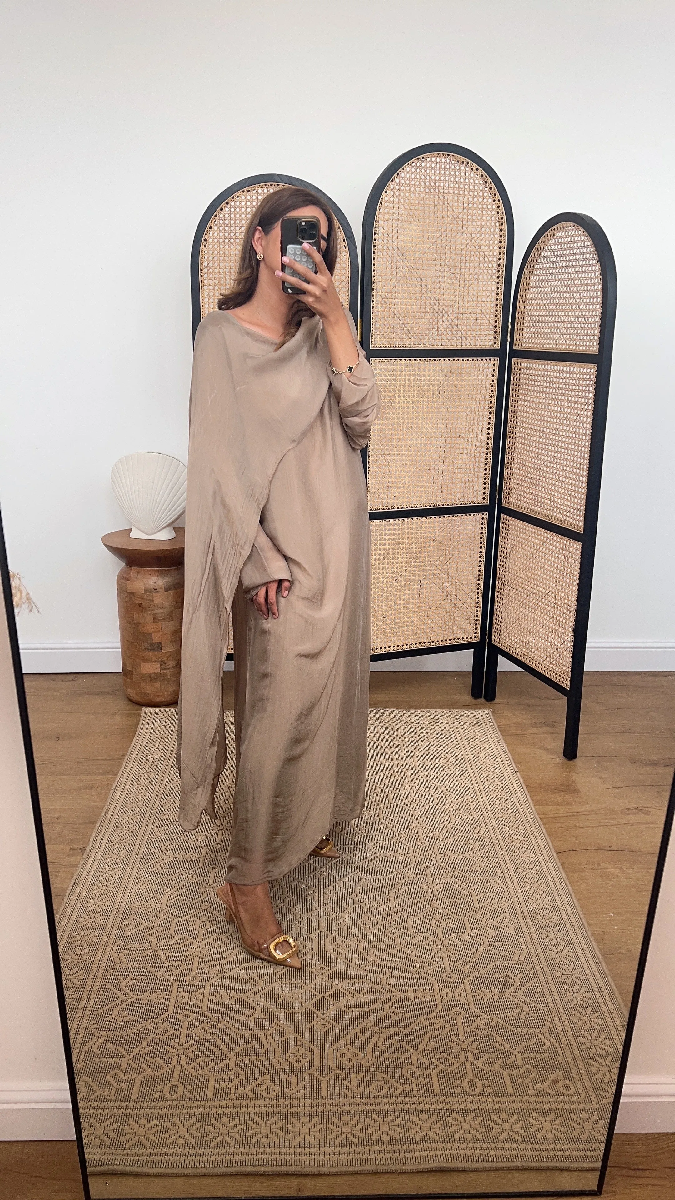 Sasia dress in mocha