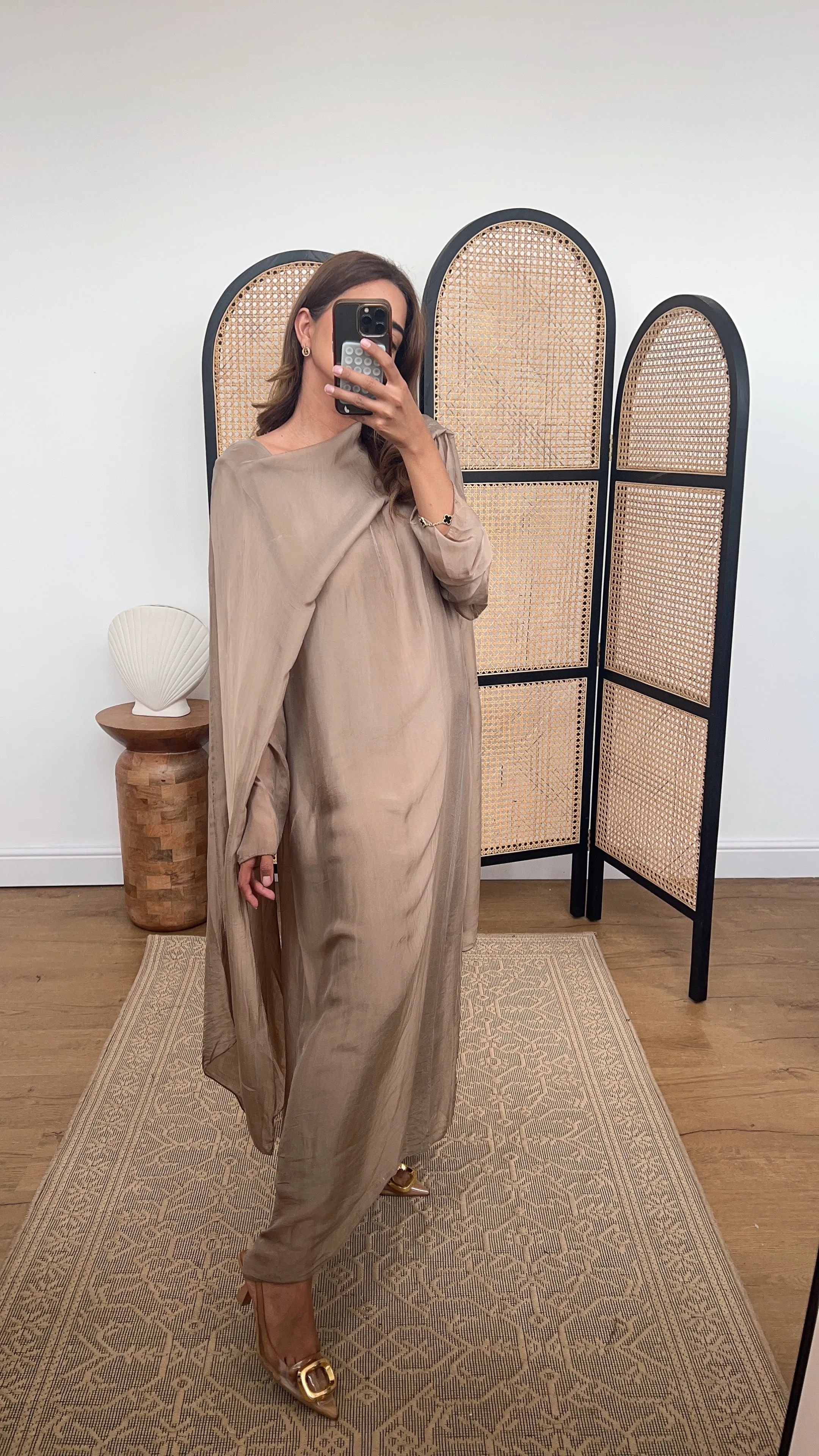 Sasia dress in mocha