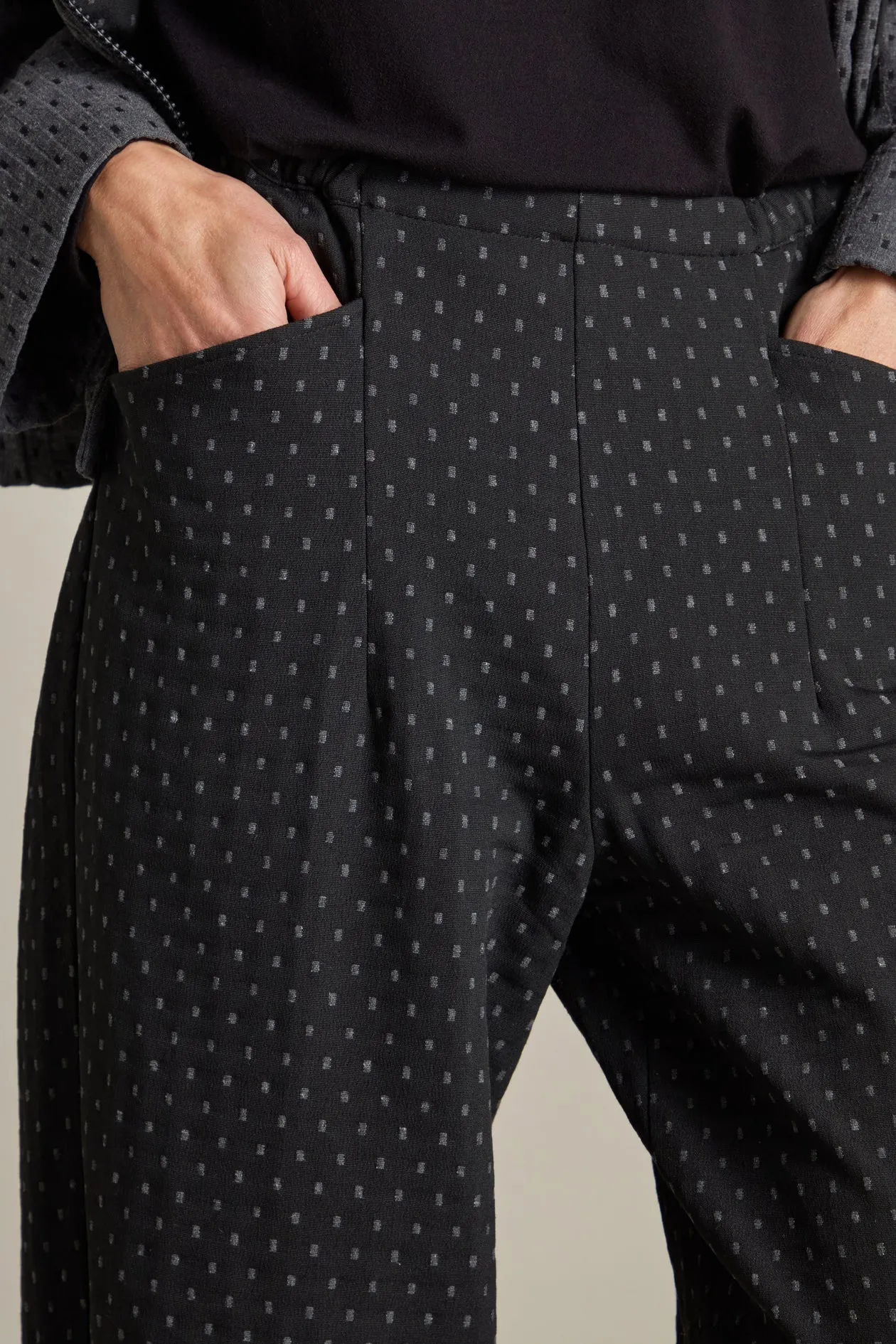 Square Double Faced Jacquard Bubble Trousers - Black / Grey